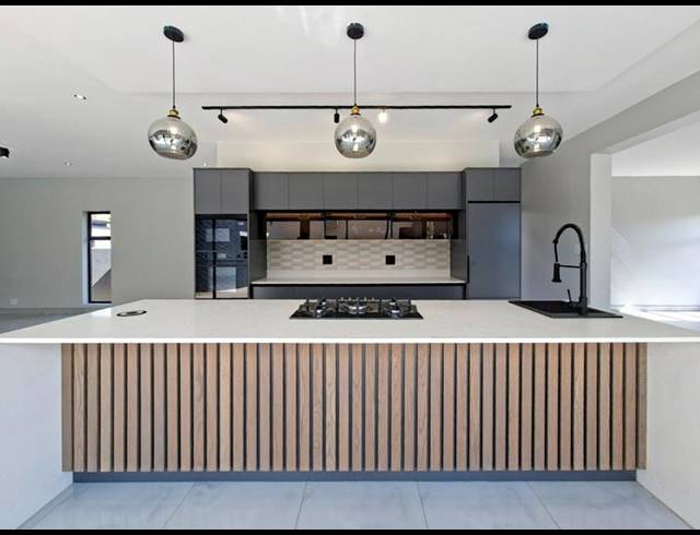 4 BEDROOM HOUSE FOR SALE IN FOUNTAINBROOK ESTATE